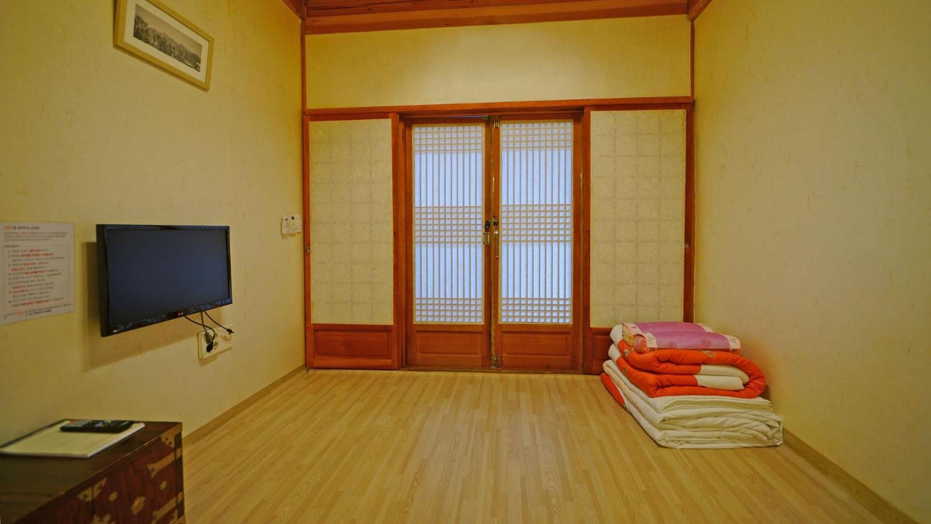 Sarangroo Hotel Jeonju Exterior foto
