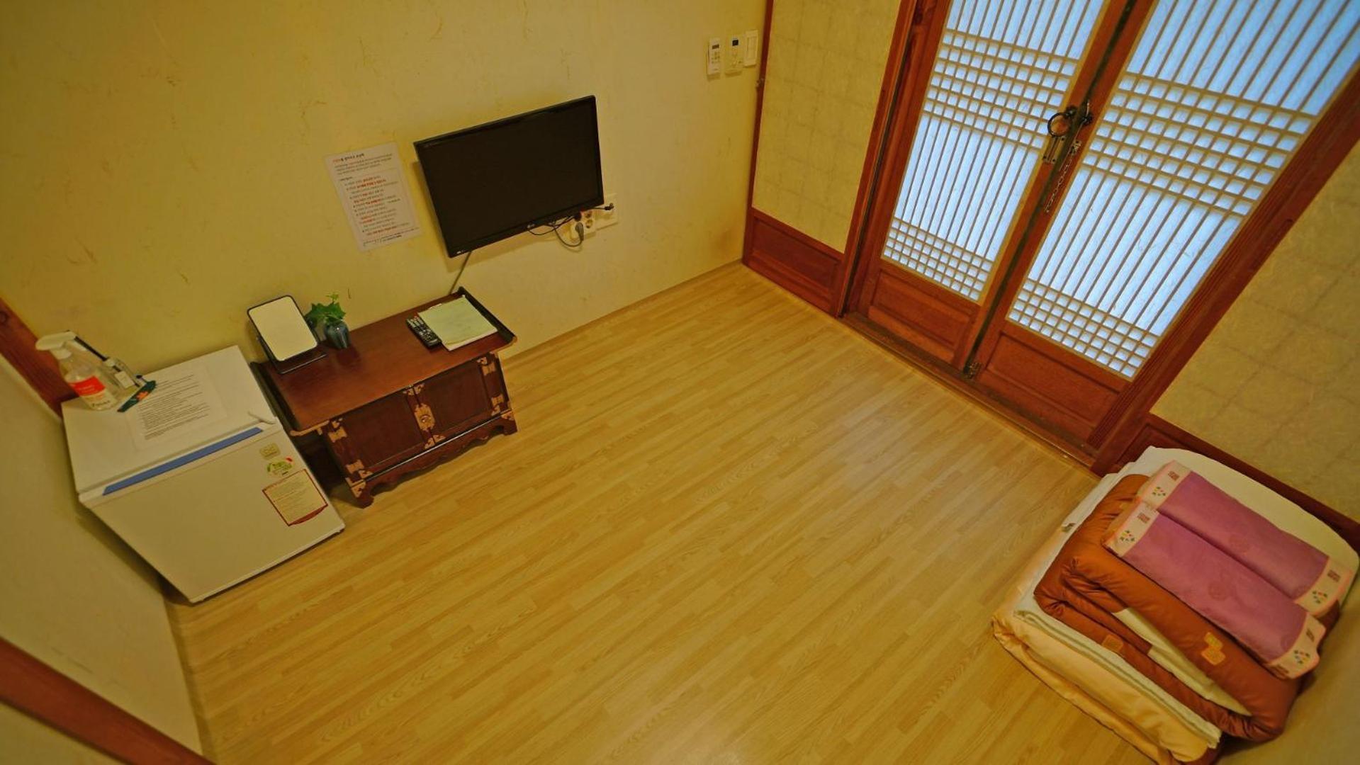 Sarangroo Hotel Jeonju Exterior foto