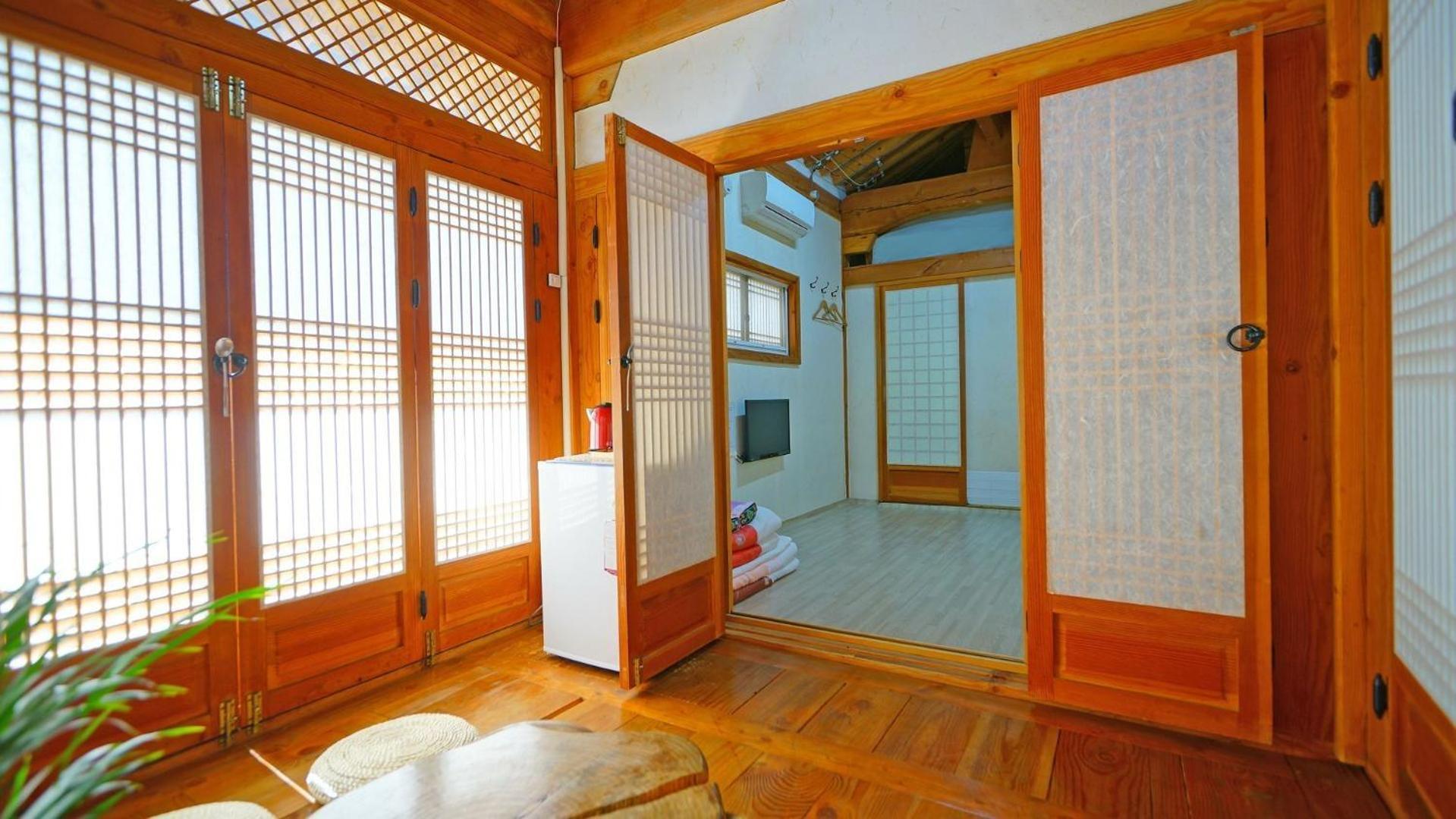 Sarangroo Hotel Jeonju Exterior foto